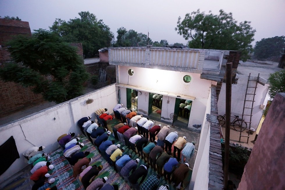 الهند.. نزاع بين المسلمين والهندوس على موقع بنى عليه المغول مسجدا دمر عام 1992