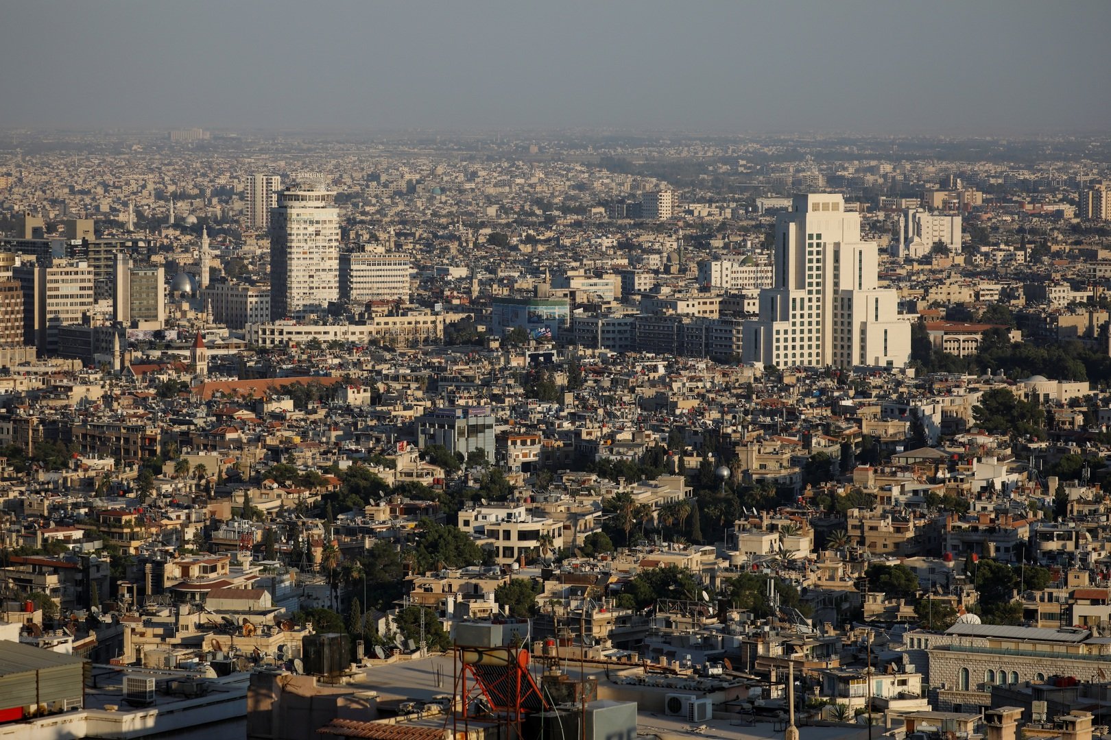 اتفاق سوري إيراني على بناء المدن والضواحي