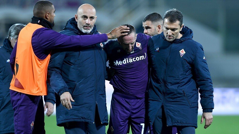 فيورنتينا يؤكد معاناة نجمه ريبيري من إصابة خطيرة