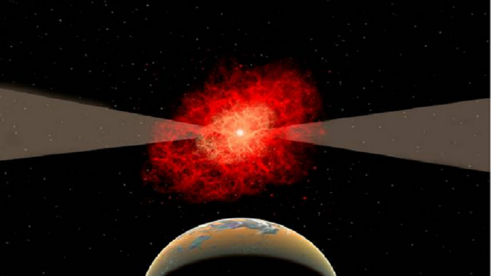 رصد إشارات ضوئية غامضة من الفضاء