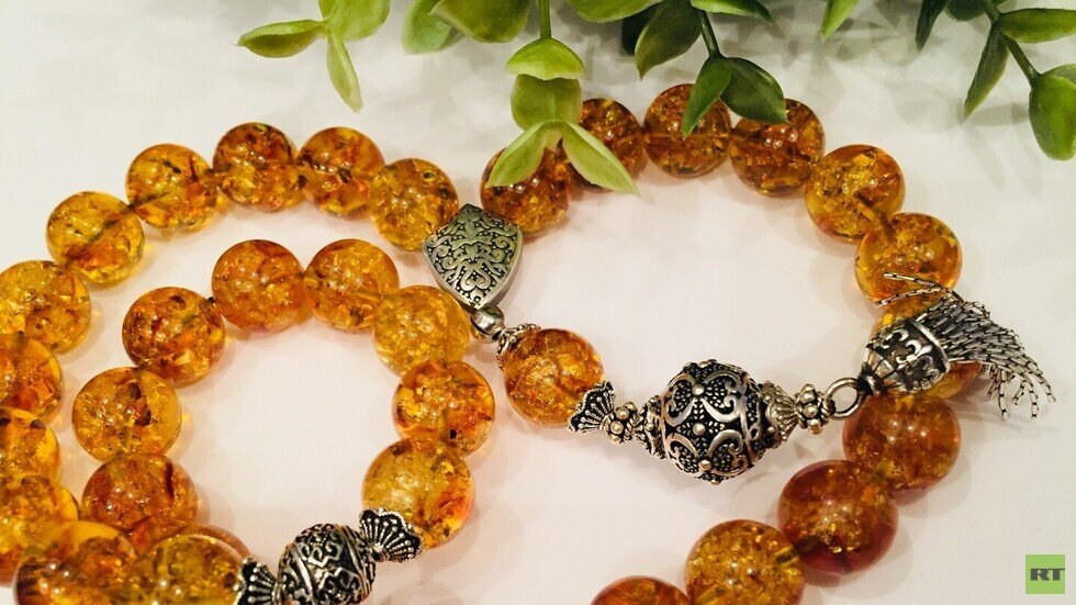 الكهرمان - دموع ذرفها الصنوبر منذ ملايين السنين