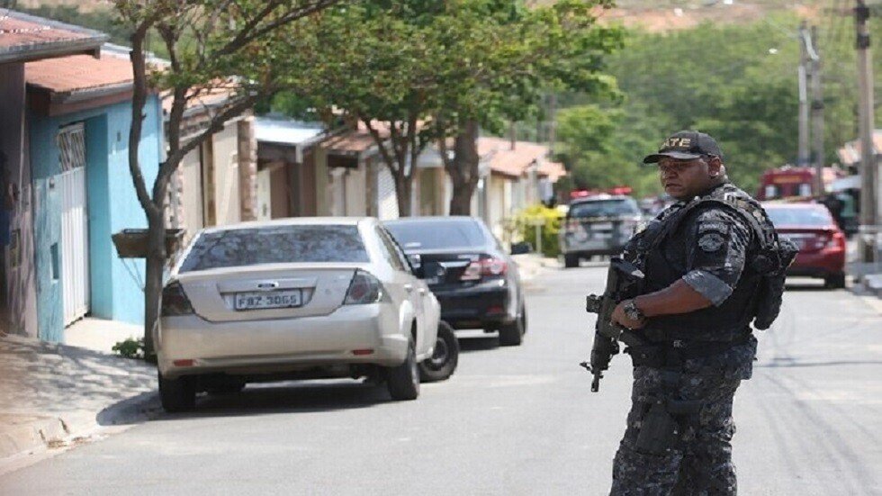 الشرطة البرازيلية تعتقل شخصا متهما بمحاولة اغتيال رئيس البلاد