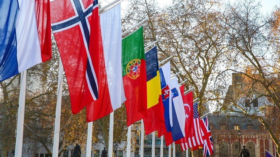 الناتو يناقش