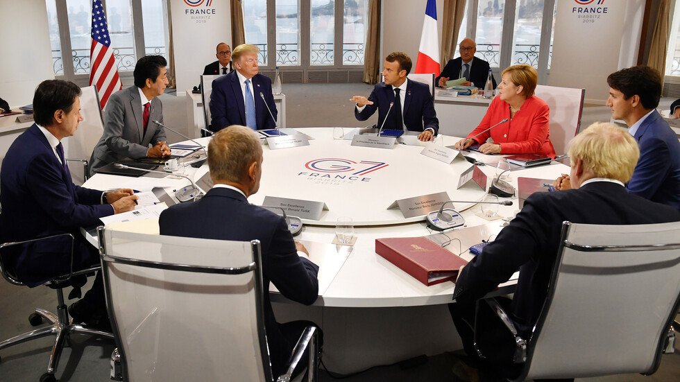 النواب الأمريكي ضد عودة روسيا إلى مجموعة "G7"