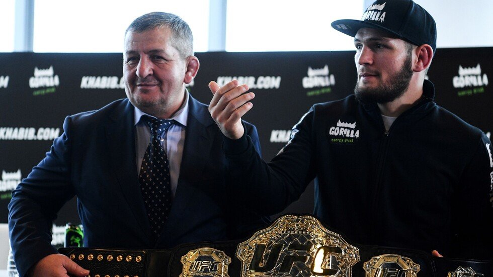 حبيب يفتتح مركزا لتدريب نجوم المستقبل في الفنون القتالية المختلطة