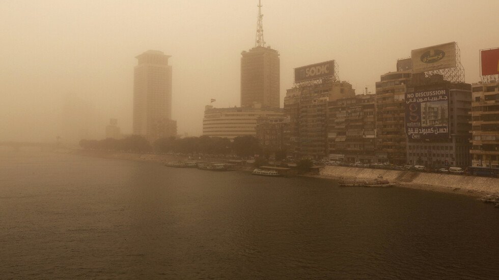 مصر.. إنقاذ شاب حاول الانتحار في نهر النيل