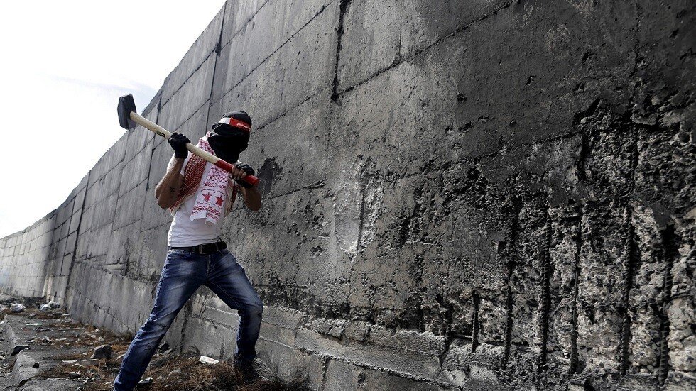 مساعد الرئيس الأوكراني يشبه دونباس بفلسطين