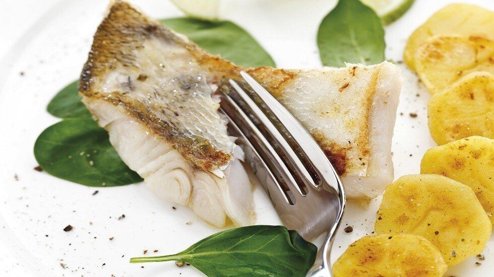 مواد غذائية مفيدة ومدمرة للأمعاء