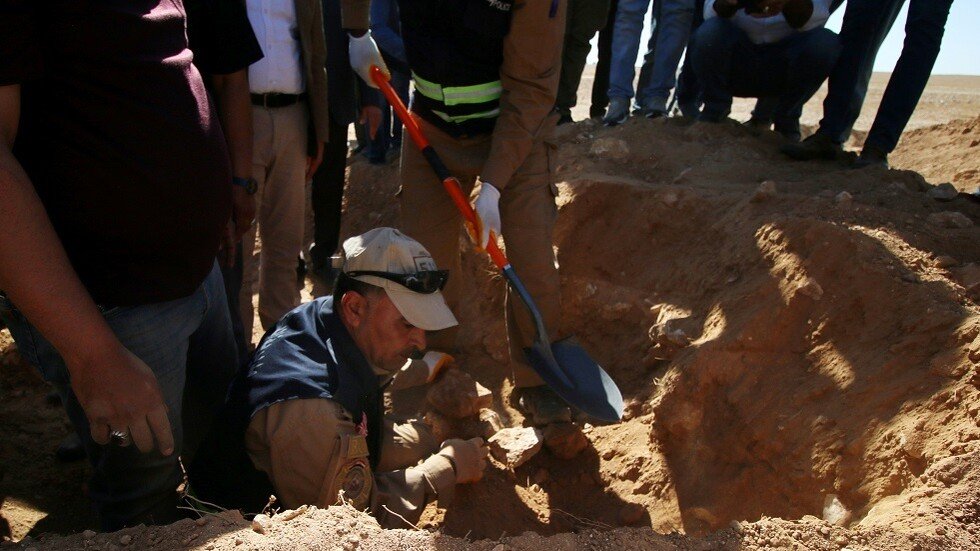 العراق.. كشف مقبرة جماعية قرب الفلوجة بمنطقة لم تكن يوما تحت سيطرة "داعش" أو "القاعدة"