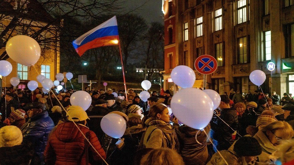 استطلاع الرأي: 50 ألف روبل هو راتب مقبول للمواطن الروسي