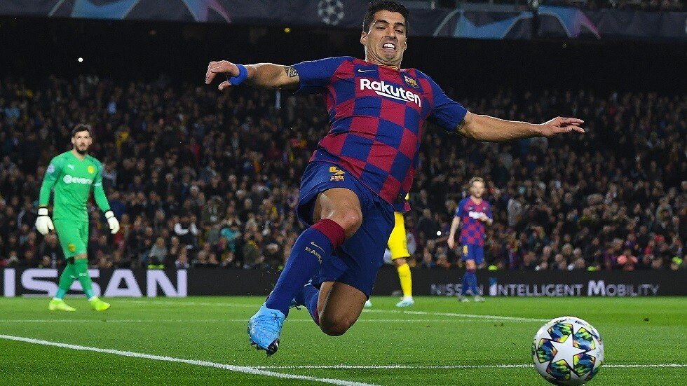 بالفيديو.. سواريز يواصل التهديف الاستعراضي بكعب جديد