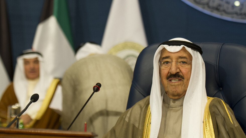 أمير الكويت يهنئ عبد المجيد تبون بفوزه برئاسة الجزائر