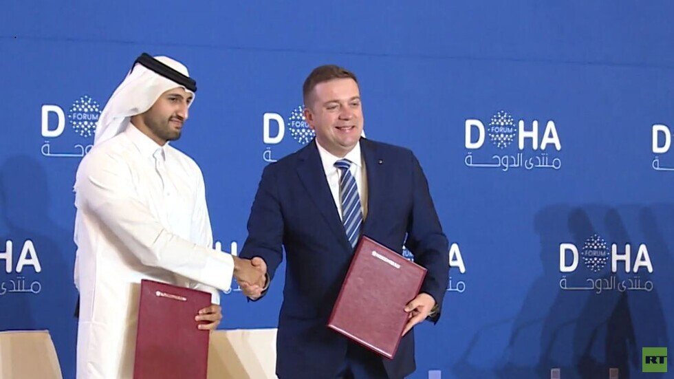 منتدى بطرسبورغ الاقتصادي ومنتدى الدوحة يبحثان استثمارات رؤوس الأموال المغامرة