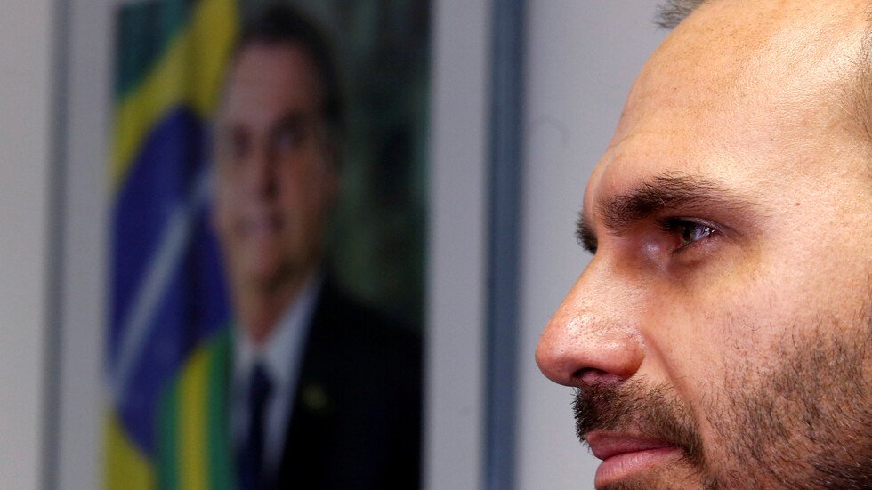 نجل بولسونارو: نقل سفارة البرازيل إلى القدس سيكون خطوة طبيعية