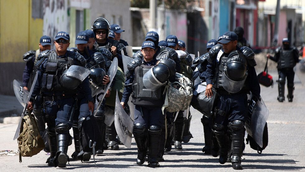 مقتل 12 شرطيا في ولاية مكسيكية خلال أسبوع واحد