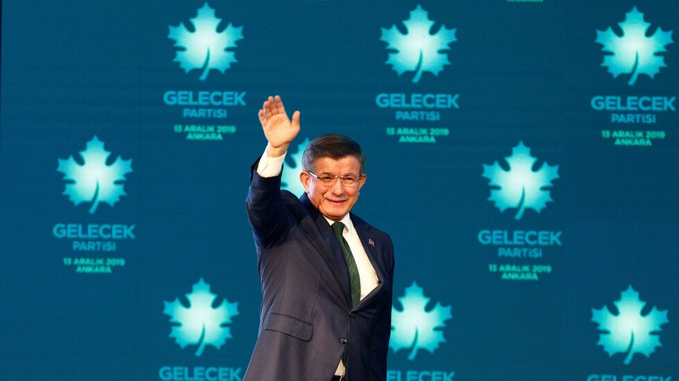 تركيا.. انتخاب أحمد داوود أوغلو رئيسا لحزب 