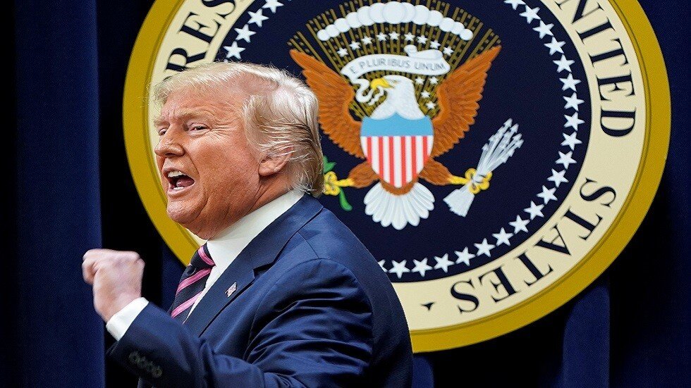 ترامب: أريد محاكمة فورية!