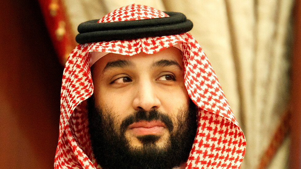 صور لمحمد بن سلمان تشعل "تويتر"