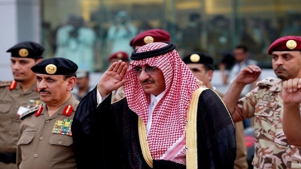 محمد بن نايف للسعوديين في أول ظهور له منذ أشهر: أنا أحبكم