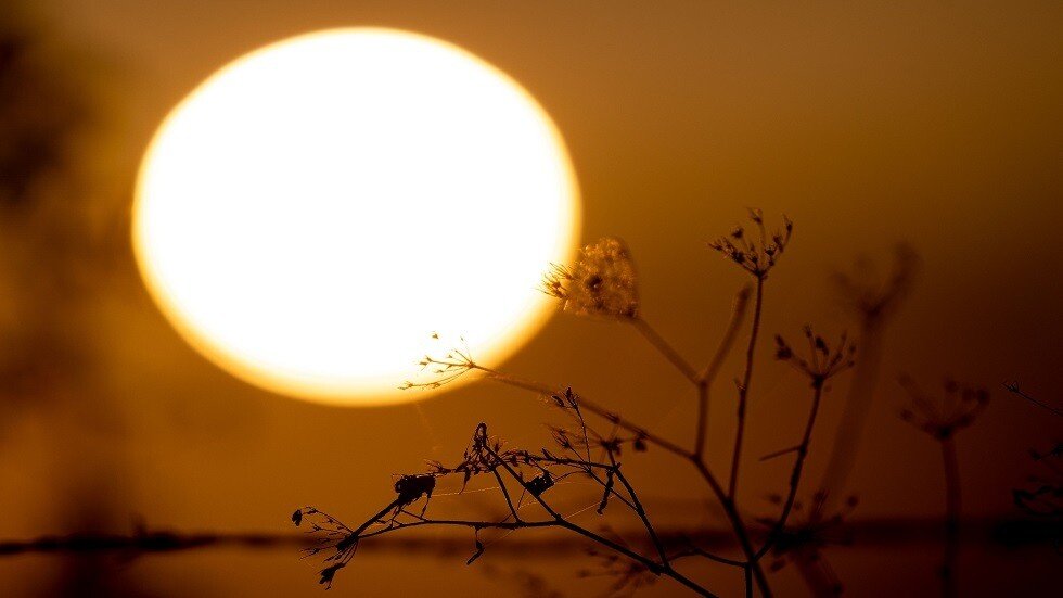 خبير يقيم فرص الصين لإنشاء "شمس صناعية"