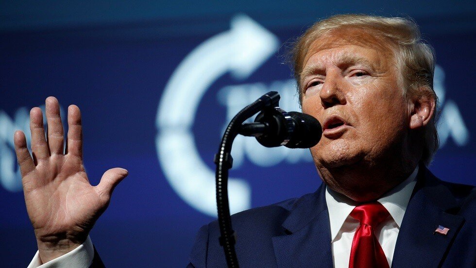 الديمقراطيون لا يستبعدون فتح قضية عزل ثانية ضد ترامب