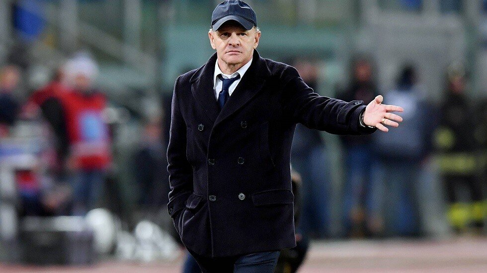 فيورنتينا يعين ياكيني خلفا لمونتيلا