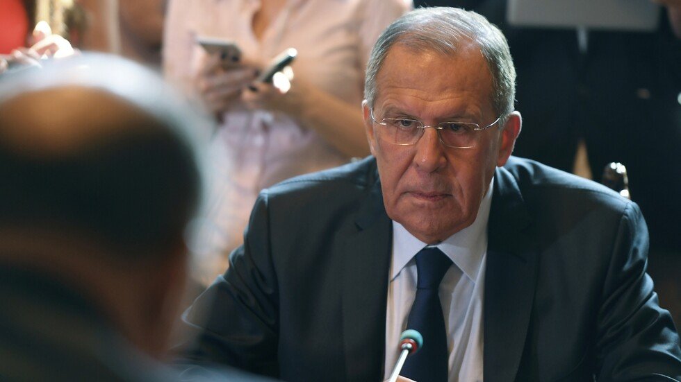 لافروف: مصر تحاكم مواطنينا في جلسات سرية وطالبنا 20 مرة بإيضاح أسباب احتجازهم