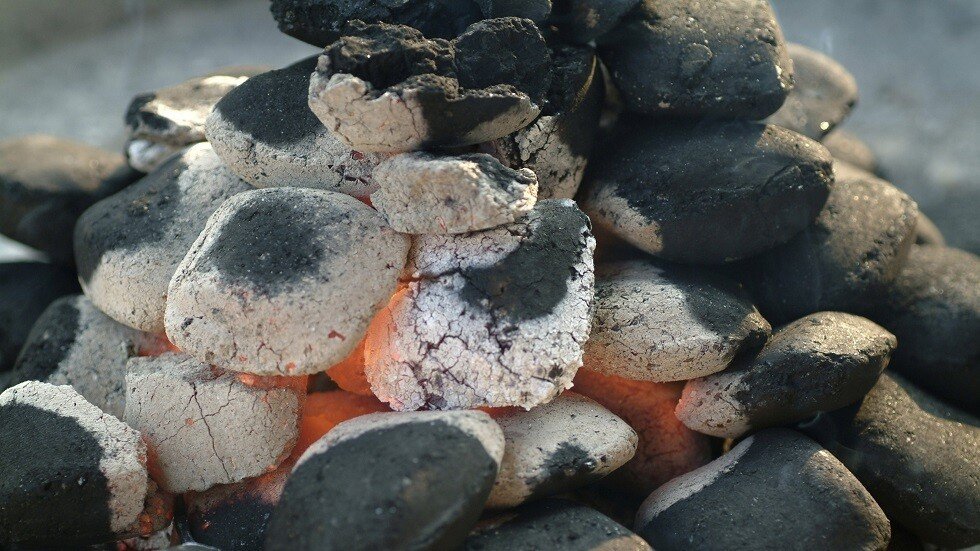 خبراء الطهو: لا تضع البرغر على الشواية