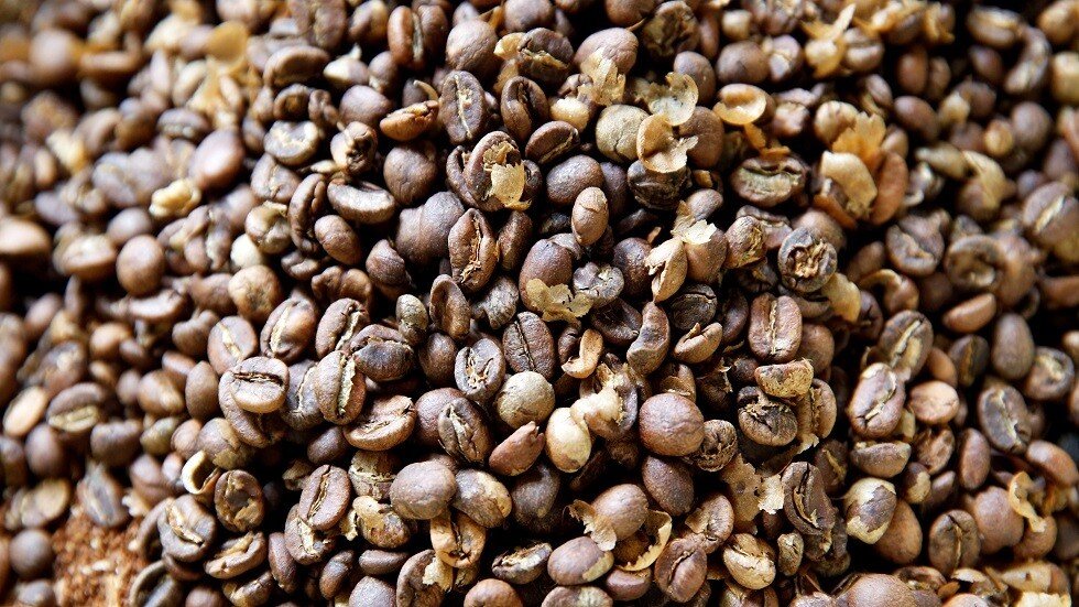 دراسة: 4 أكواب من القهوة يوميا تحد من زيادة الوزن