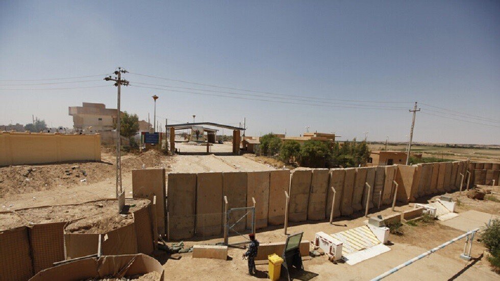 نشطاء: قصف مجهول المصدر على مدينة البوكمال السورية