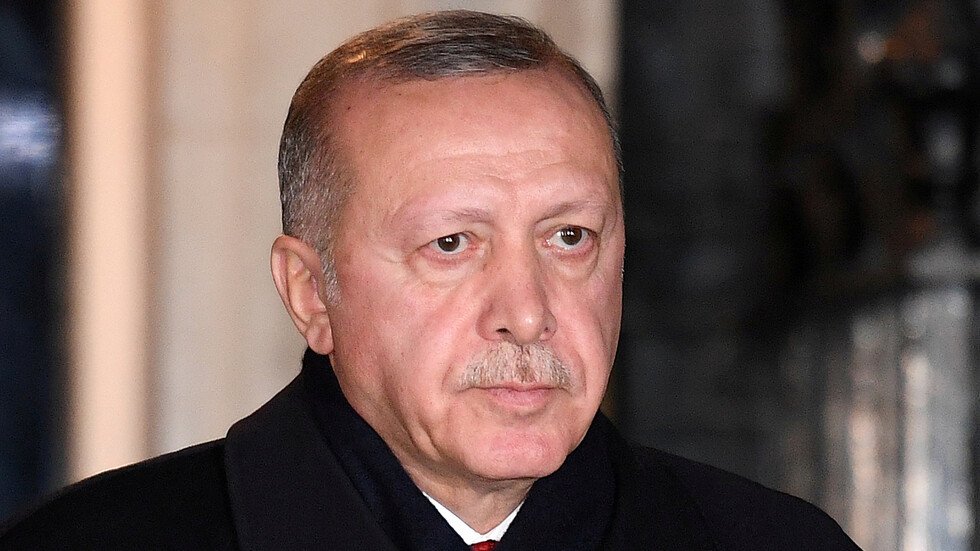 أردوغان: أبلغنا أوروبا أنه لم يعد بإمكاننا استيعاب موجة جديدة من اللاجئين