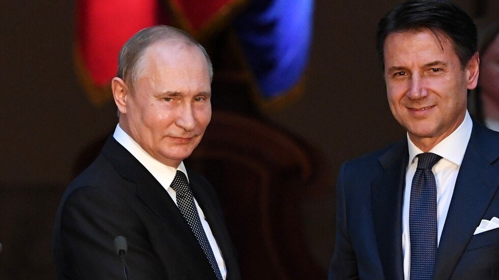 الكرملين: بوتين وكونتي يبحثان تطورات الأوضاع في ليبيا بالتركيز على ضرورة حل الأزمة فيها سلميا