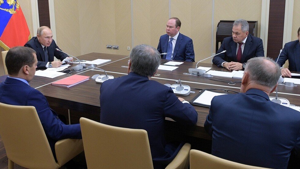 الكرملين: بوتين بحث مع مجلس الأمن الروسي الوضع في ليبيا ودعم الجهود الدولية لتسوية الأزمة