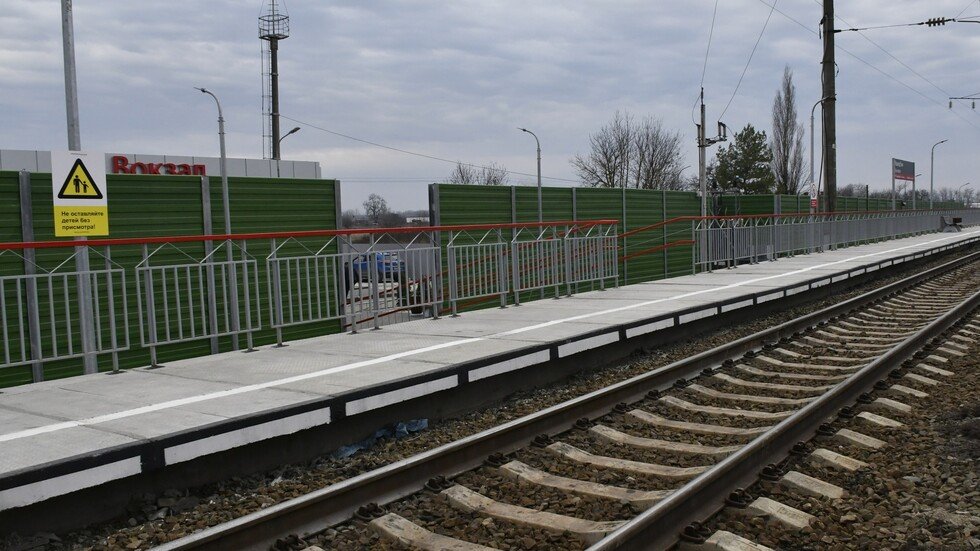 خط سكة حديد يربط إيران بأفغانستان