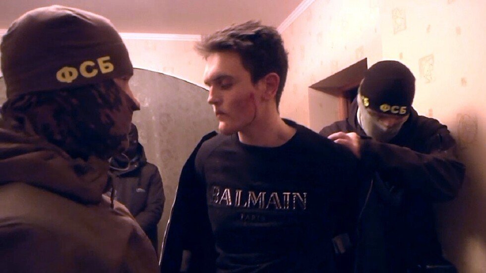 هيئة الأمن الروسي: الموقوفان للاشتباه بالإعداد لهجمات إرهابية في بطرسبورغ يدليان باعترافاتهما