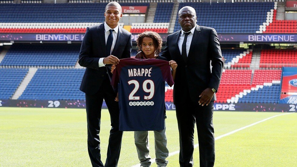 ريال مدريد يخطط لضم مبابي الصغير