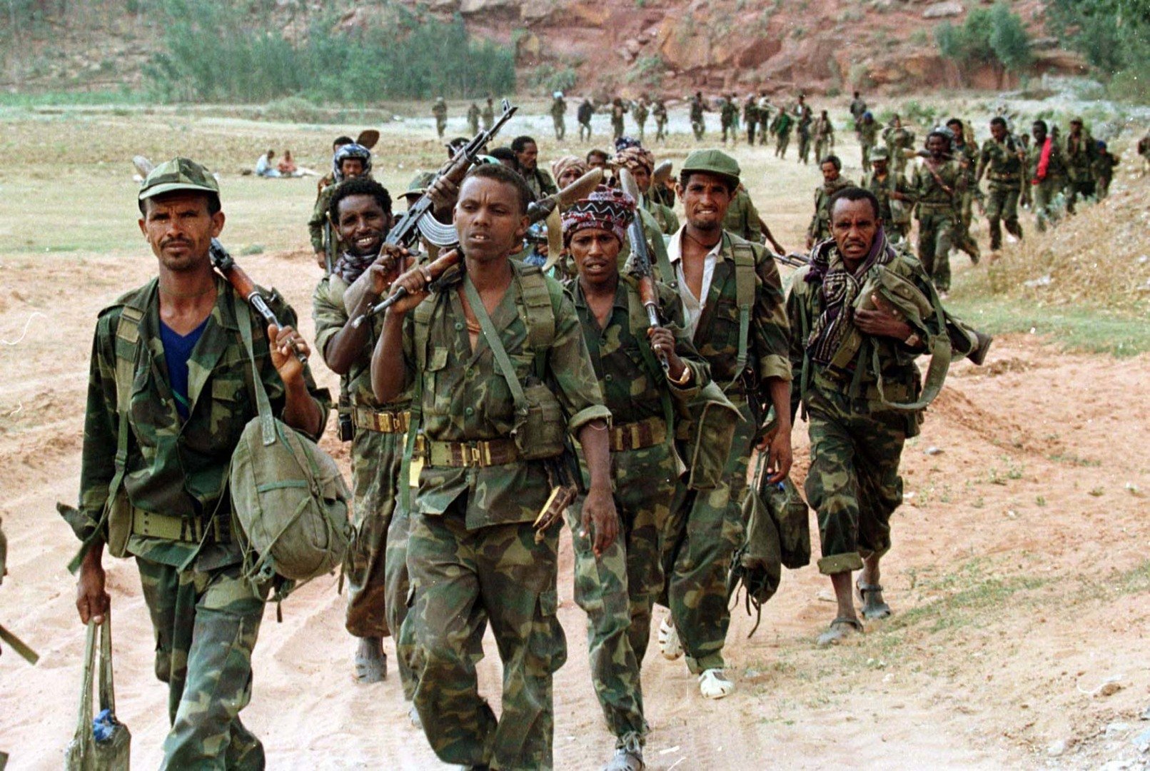 صحيفة إثيوبية: أديس أبابا تستعد لإنشاء قاعدة عسكرية في البحر الأحمر