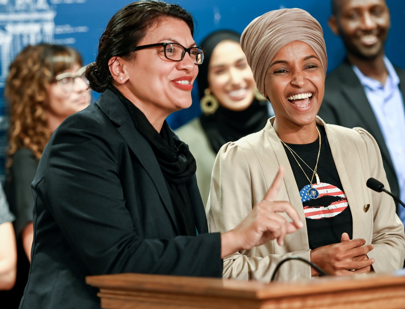 أول نائبتين مسلمتين في الكونغرس تتعرضان لحملة تشهير من إسرائيل في 