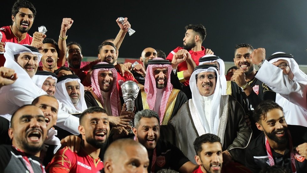 ملك البحرين يعلن عن إجازة رسمية بعد تتويج المنتخب البحريني بكأس الخليج