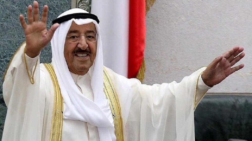 أمير الكويت يهنئ أمير قطر بنجاح كأس الخليج العربي