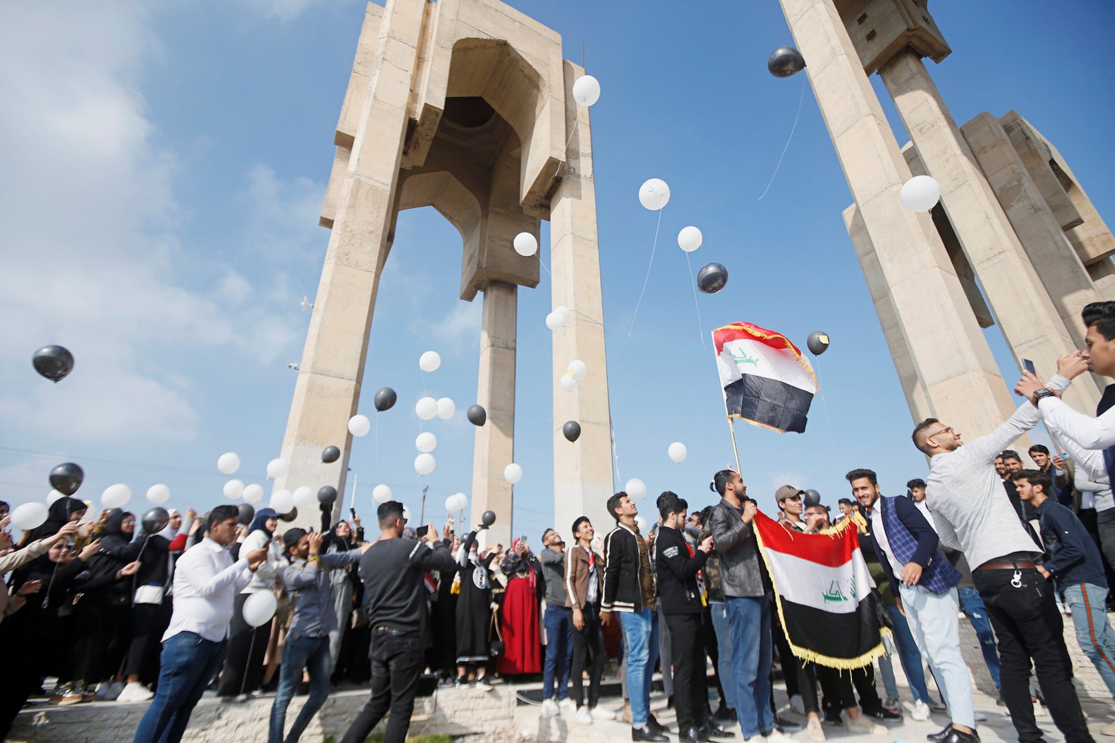 العراق يعطل الدوام الرسمي في ذكرى الانتصار على 