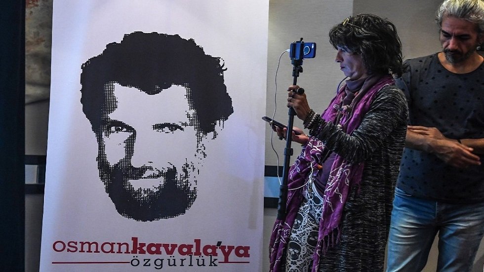 محكمة أوروبية تطالب تركيا بالإفراج عن ناشط معتقل
