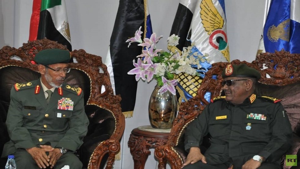 الإمارات تشيد بمشاركة السودان في قوات التحالف العربي