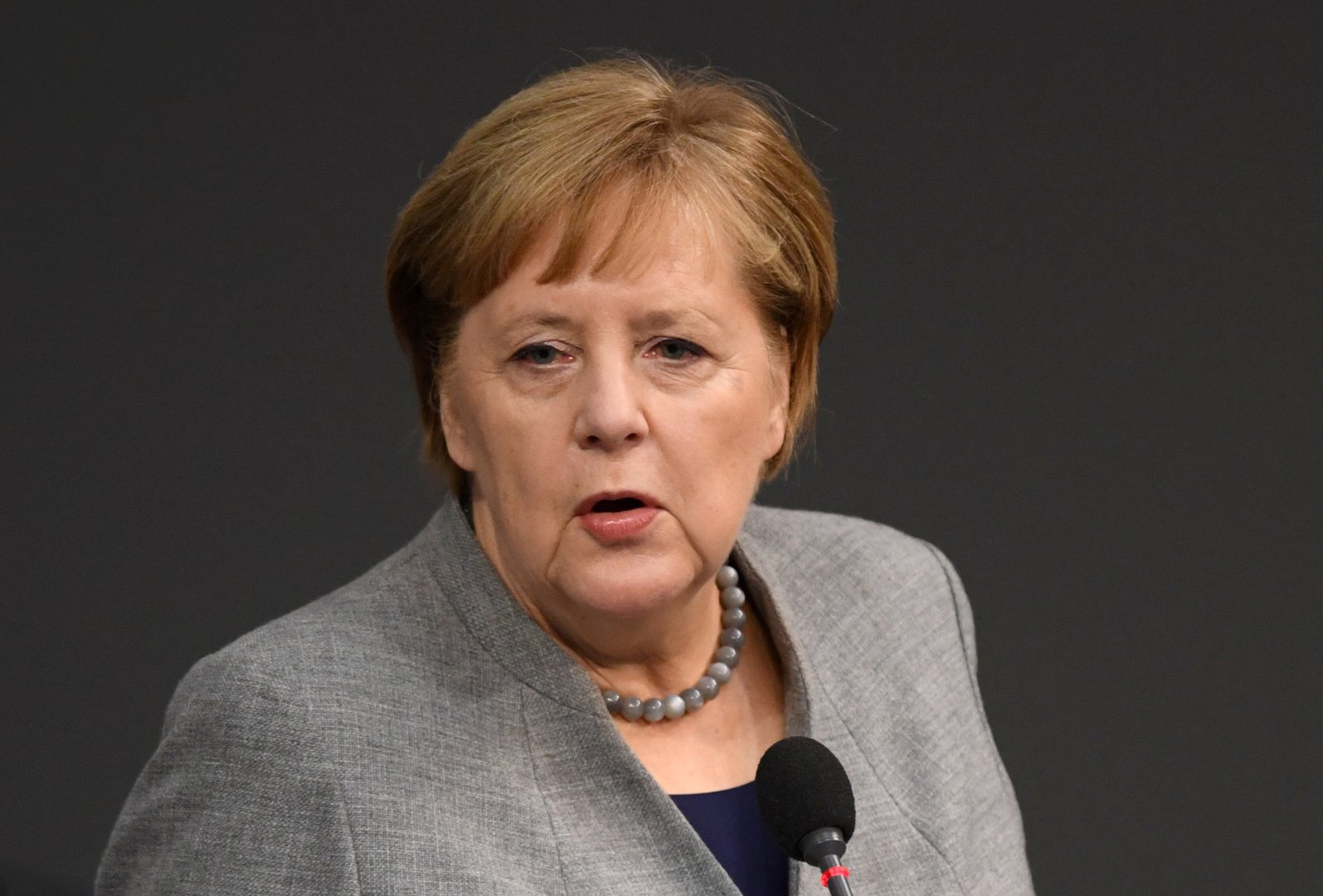 ميركل: ألمانيا ستعارض العقوبات الأمريكية التي تنوي واشنطن فرضها على مشروع 