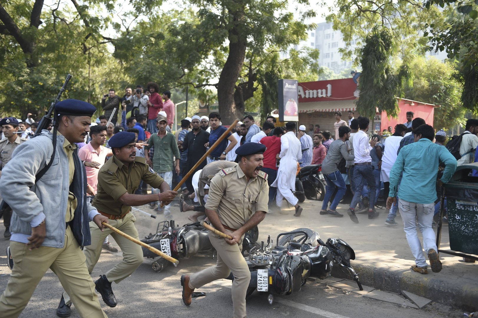 الهند.. مقتل 3 أشخاص في احتجاجات مناهضة لقانون الجنسية