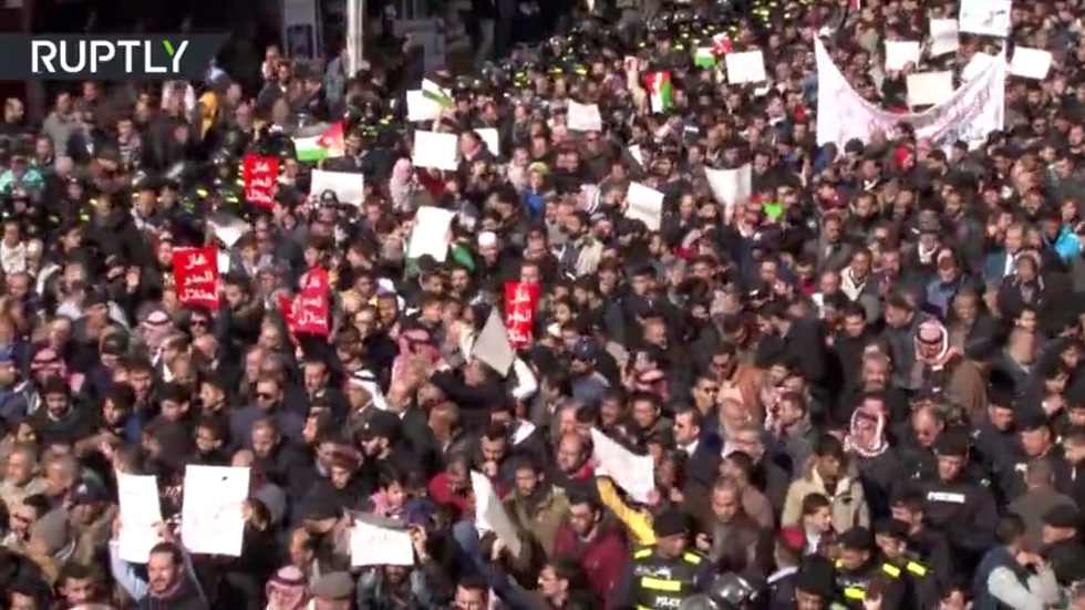 مسيرة في عمّان تنديدا باتفاق الغاز الإسرائيلي