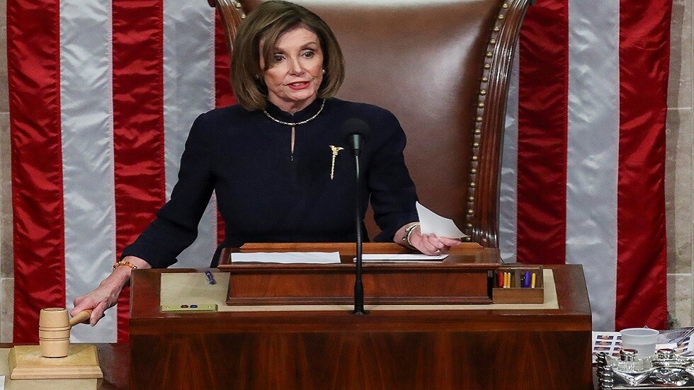 بيلوسي: سنصوت على قانون للحد من تحركات ترامب العسكرية تجاه إيران