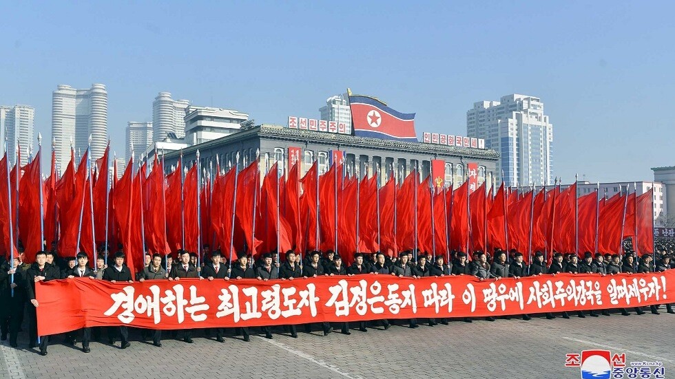 مسيرات حاشدة في كوريا الشمالية