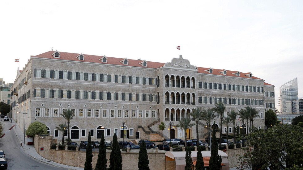 لبنان.. تأليف الحكومة يواجه تعقيدات جديدة