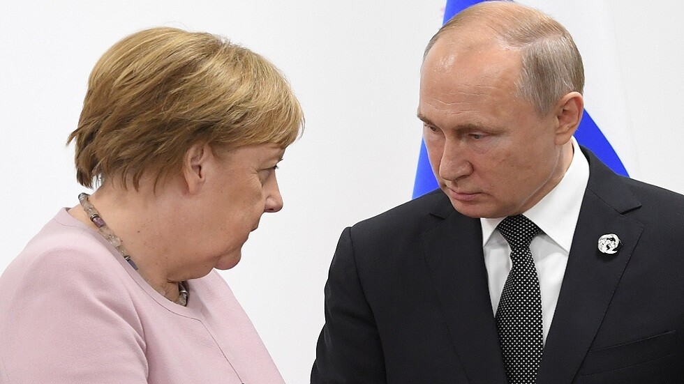 ميركل تزور روسيا في الـ11 من الشهر الحالي بدعوة من بوتين